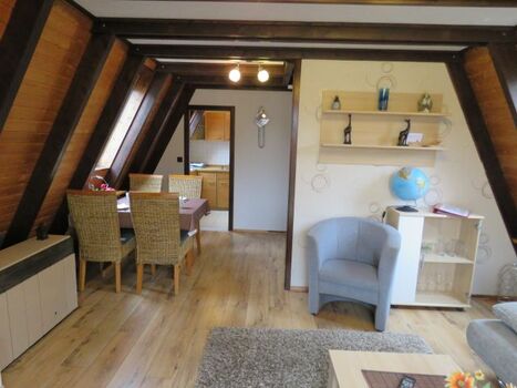 Wohnraumbeispiel Wigwam