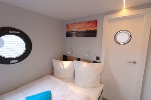 Schlafzimmer Hausboot Fjord Aquila Wendtorf