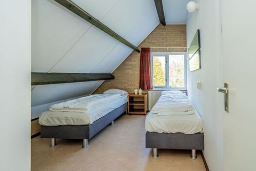 Schlafzimmer 3 mit 2 Boxspringbetten