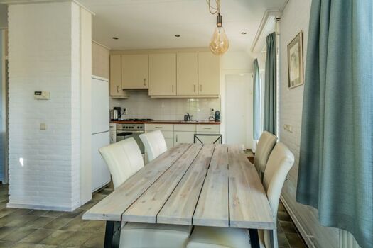 Die Essgruppe für 6 Personen