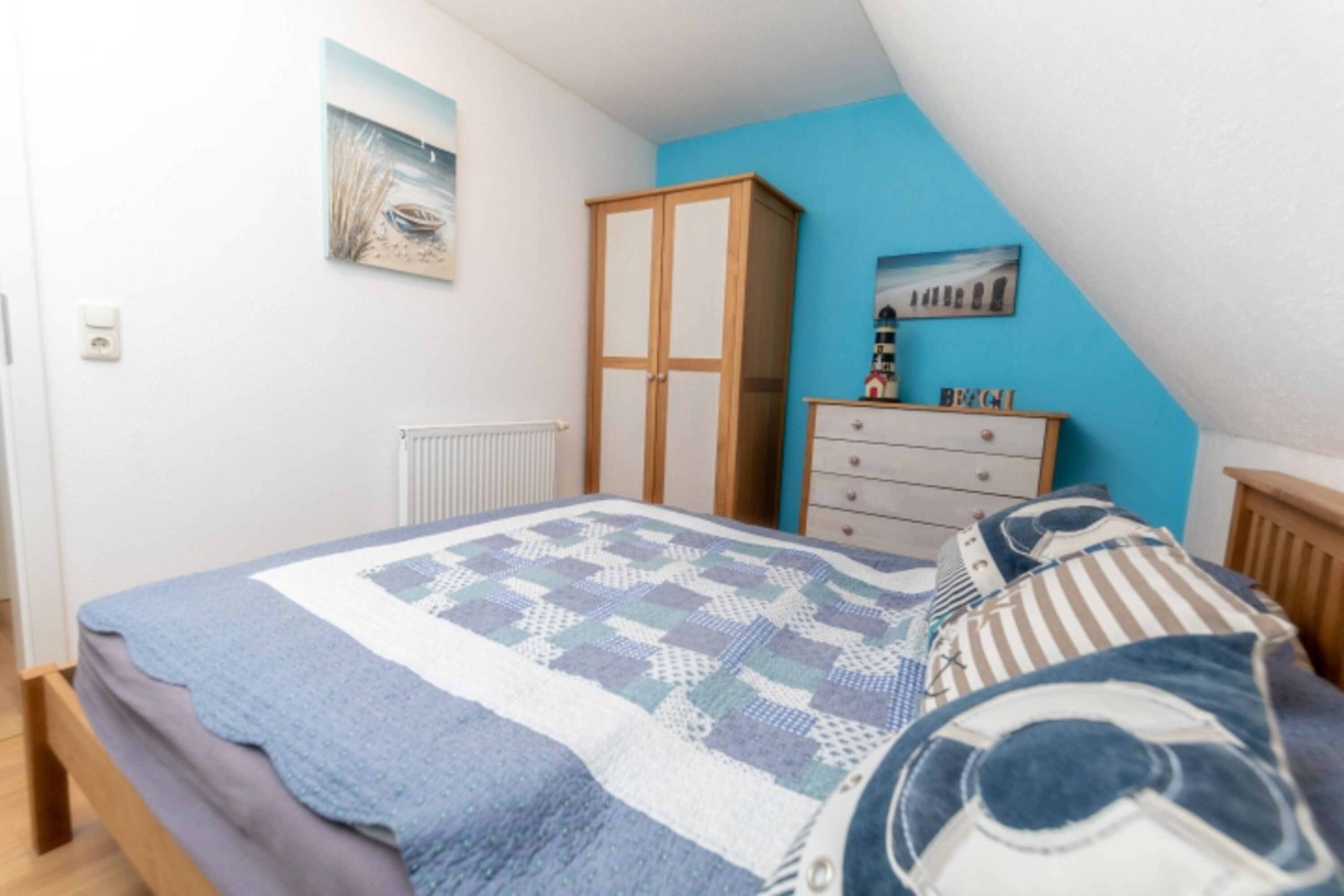 SZ mit Doppelbett (1,60 x 2,00m) in der 1. Etage