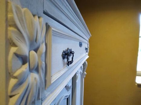 Detail Kleiderschrank