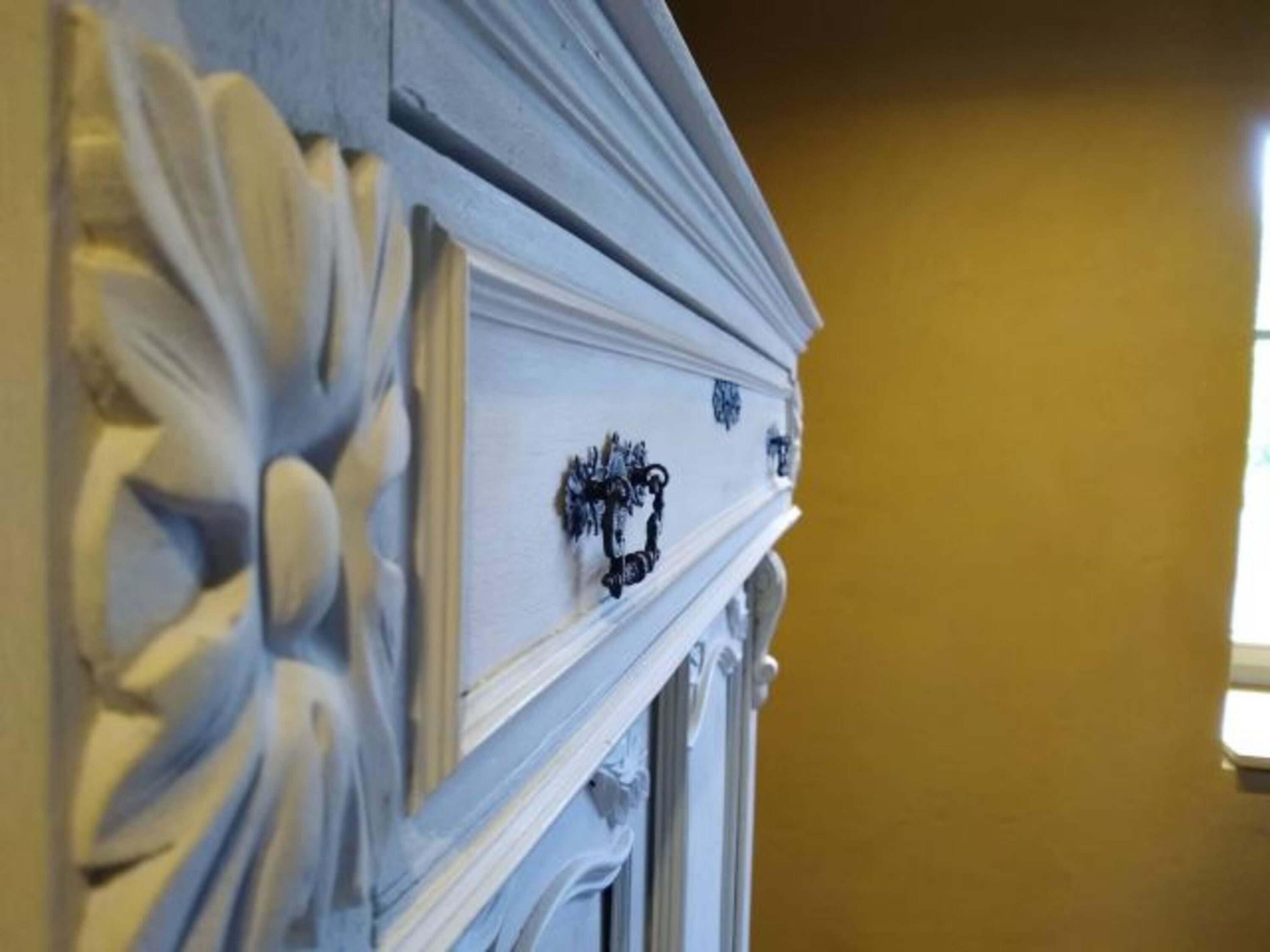 Detail Kleiderschrank