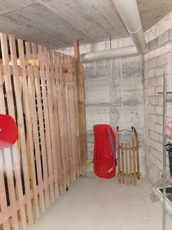 abschließbarer Keller für Fahrräder