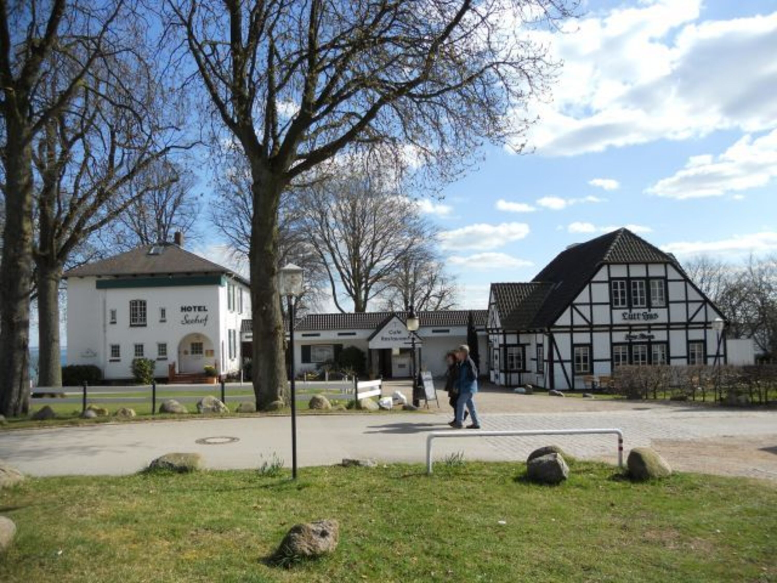 Gemütliche Fachwerkhäuser im Ostseebad Sierksdorf: Idylle pur !!!
