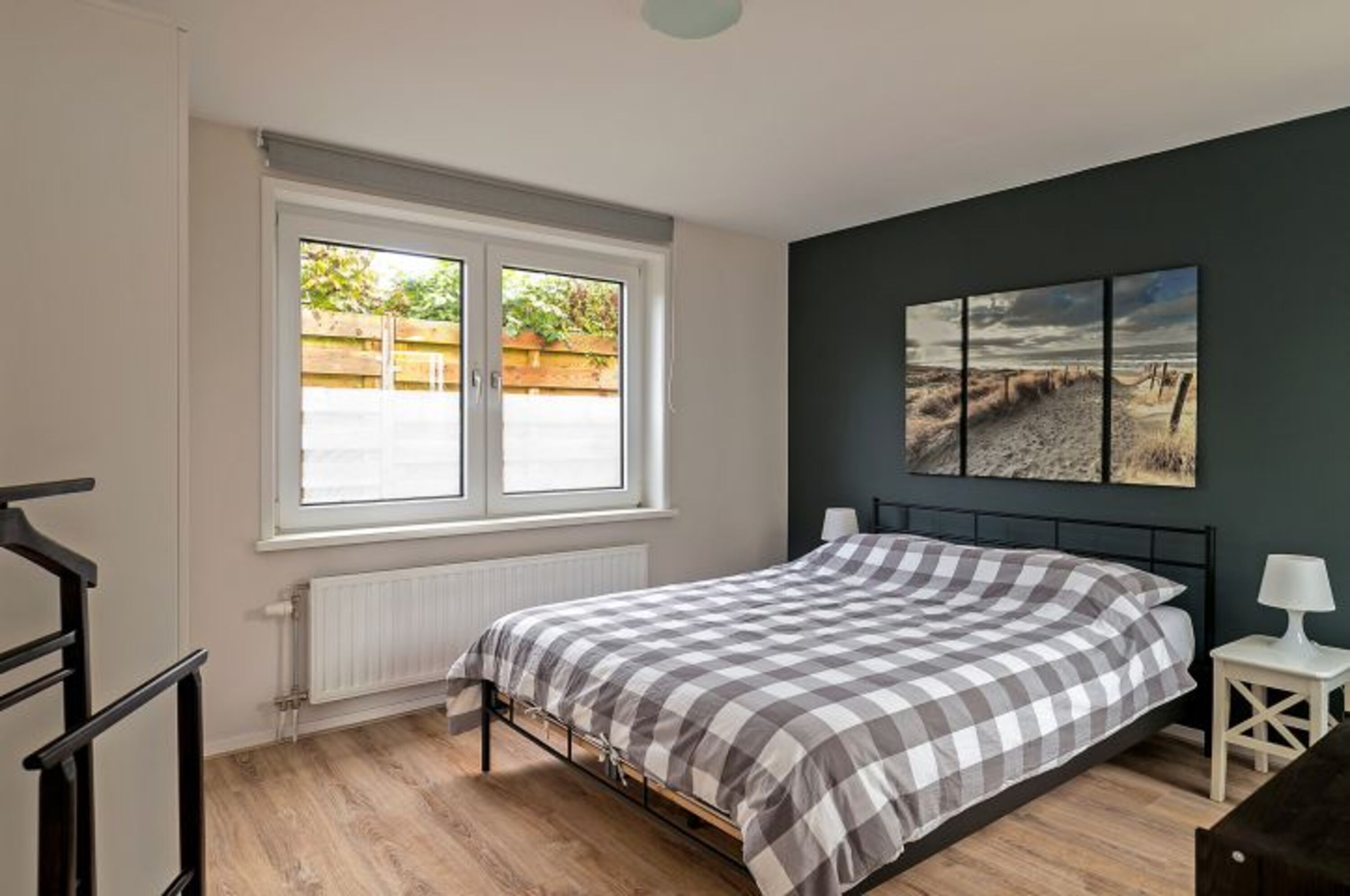 Schlafzimmer 1