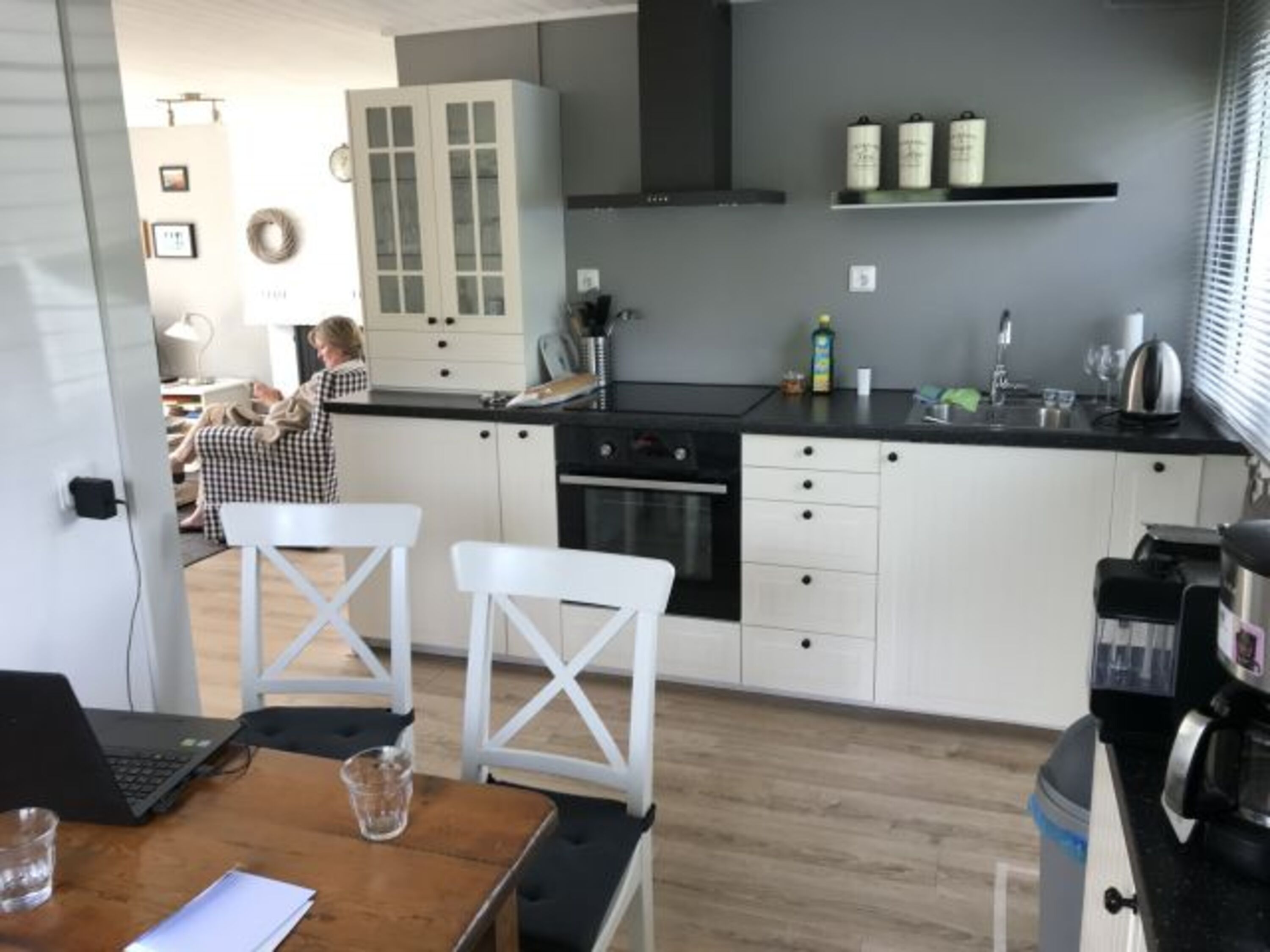 Küche mit Essbereich