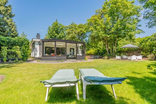 Der renovierte Bungalow mit Wintergarten