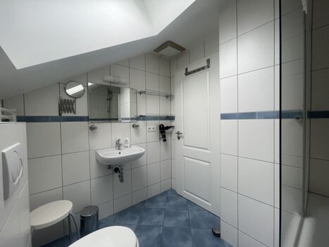 Wannenbad im 1. Obergeschoß