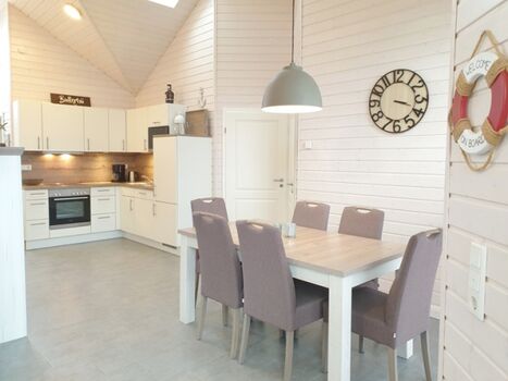 Essbereich und Küche