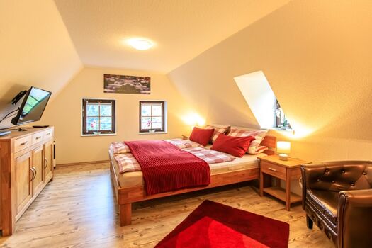 Schlafzimmer 2 für 2 Pers im DG