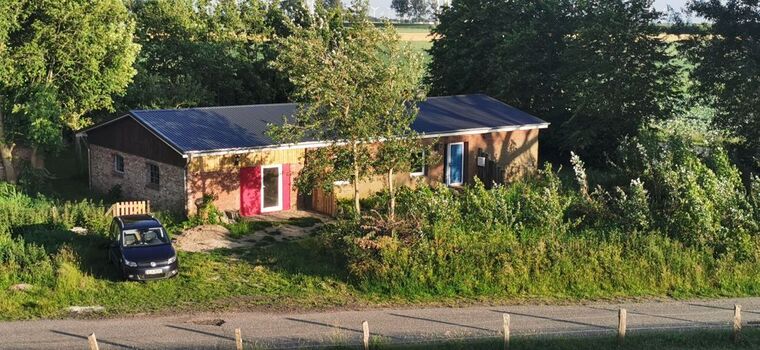 Aussenansicht (vom Deich)