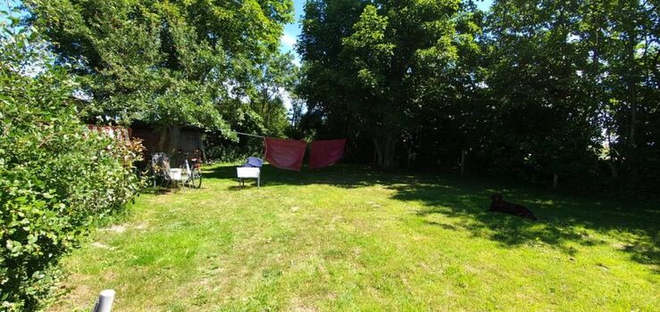 großzügiger Garten 