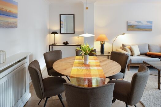 Wohn und  Essbereich