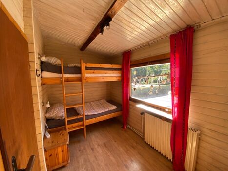 Kinderzimmer mit Etagenbett
