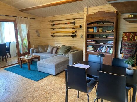 Ihr großes Wohnzimmer mit Essplatz