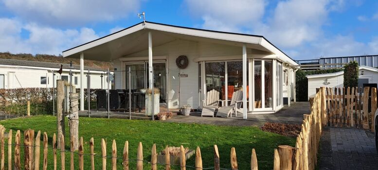 Grundstück komplett eingezäunt