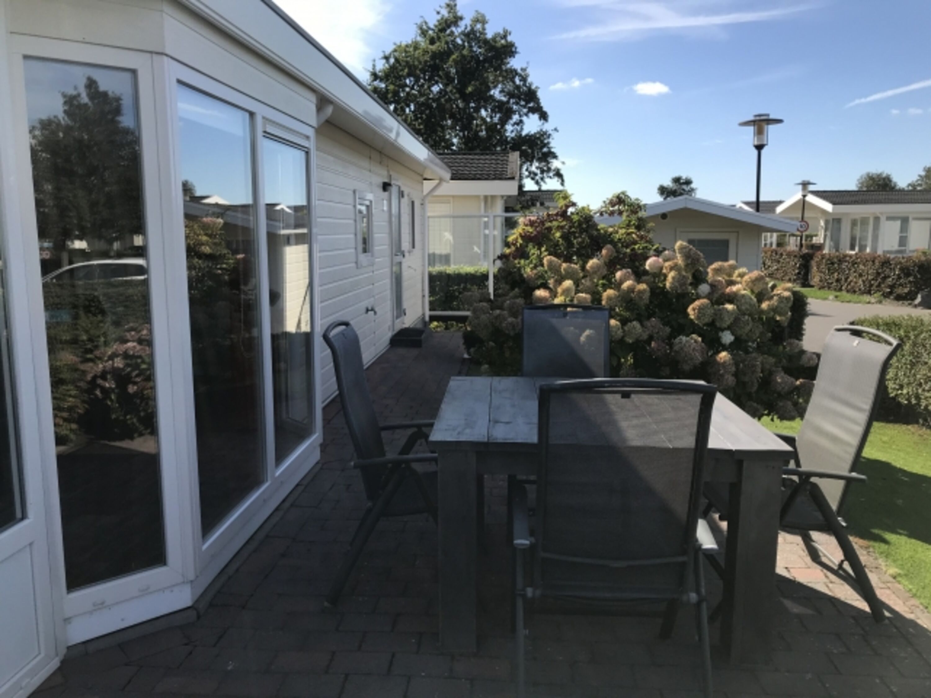 seitl. Terrasse