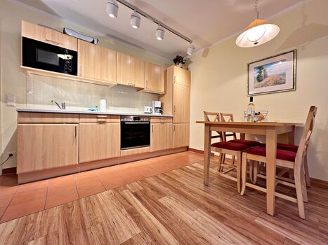 offene Küche und Essplatz