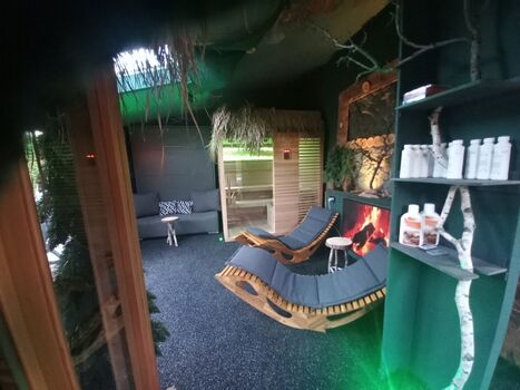 Wellnessbereich im Nebengebäude 