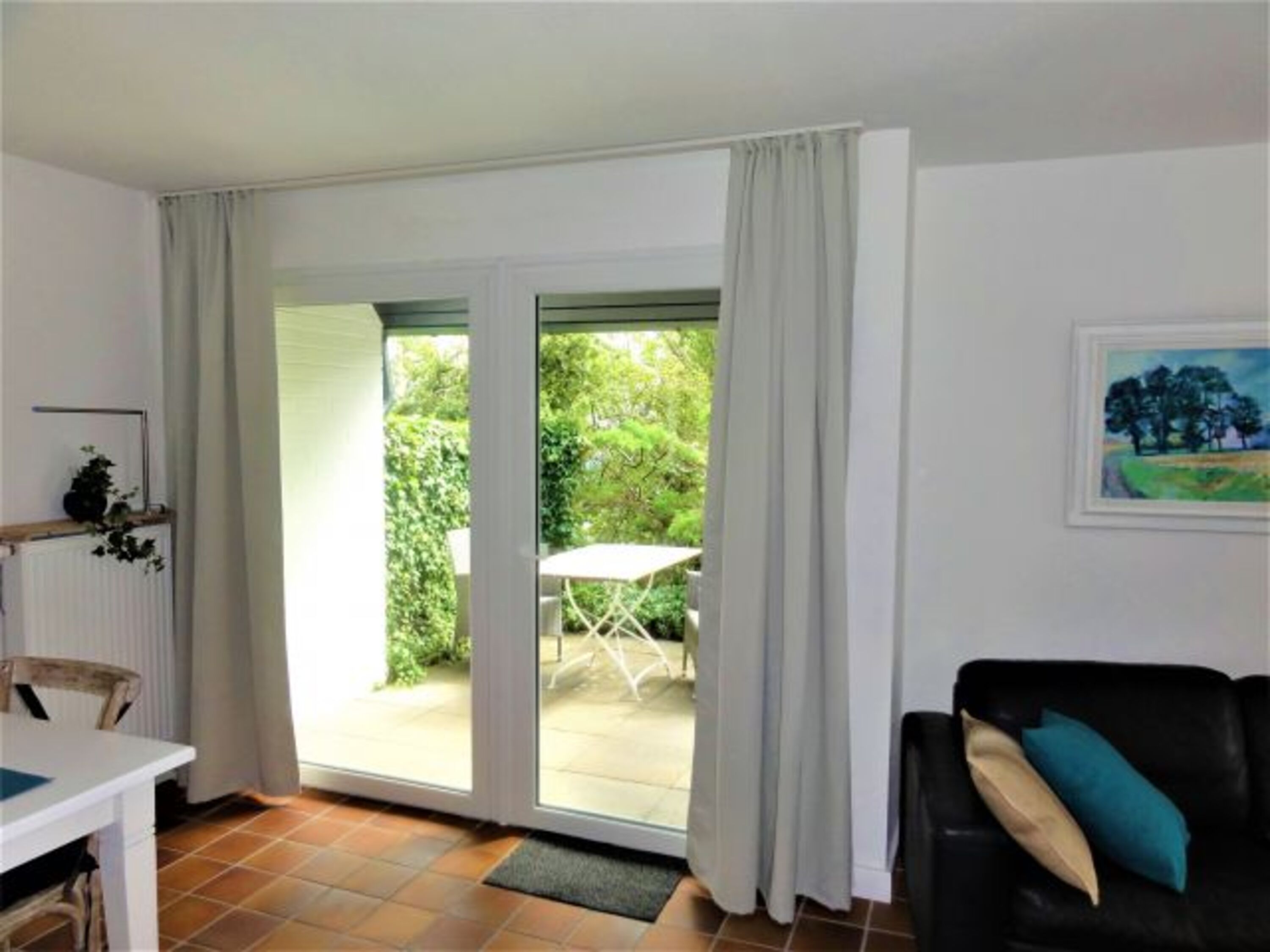 Blick zur Terrasse EG