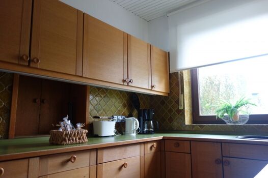 gut ausgestatte Küche