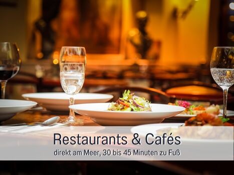 Am Strand links gehts zum Strandhotel und rechts gehts zum Ostseehotel. Bei haben eine gute Küche-