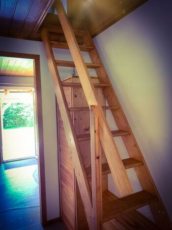 Treppe in das Obergeschoss