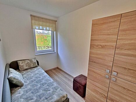 2. Schlafzimmer mit EInzelbett