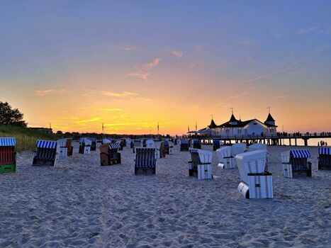 Seebrücke Ahlbeck am Abend