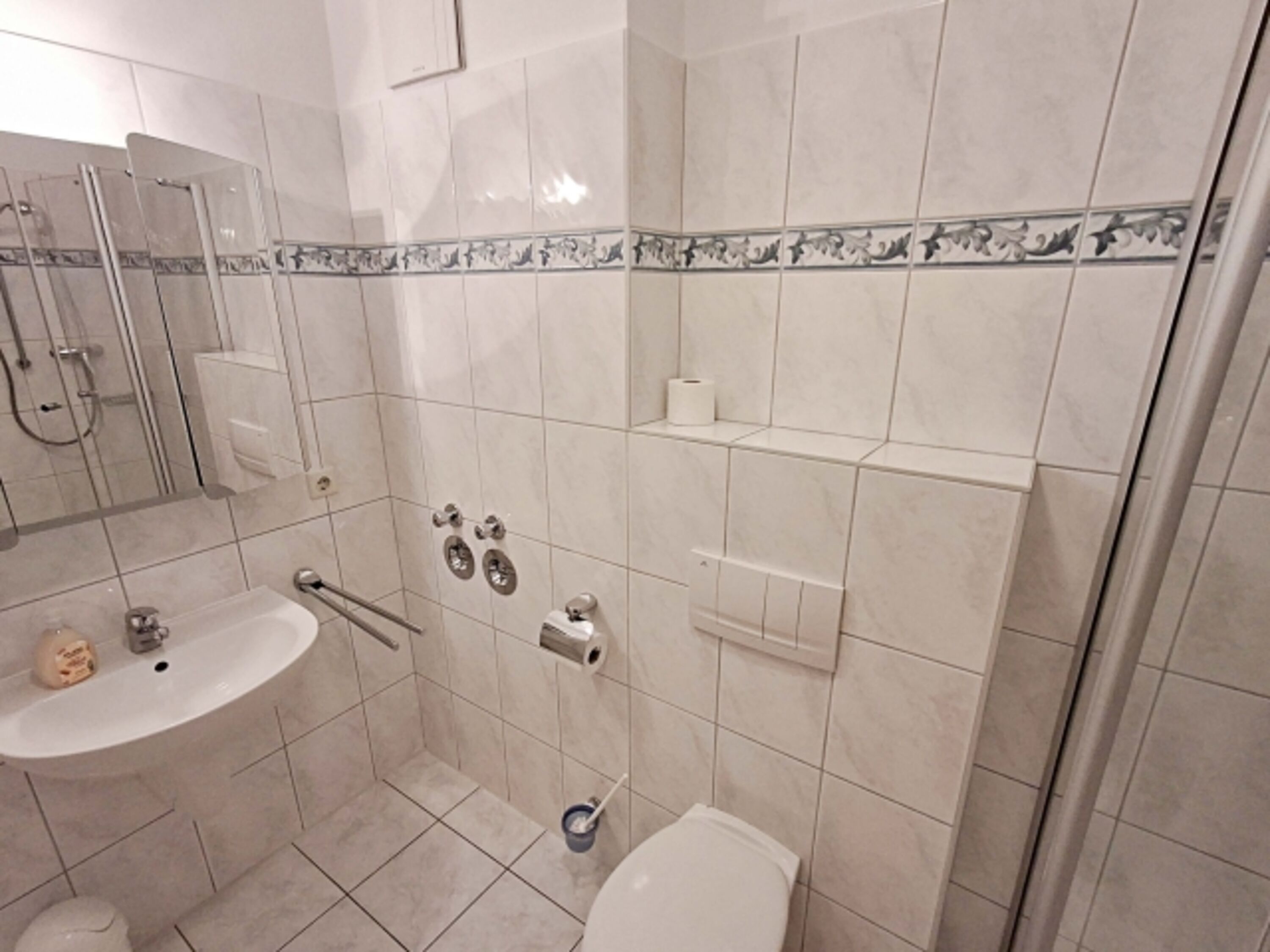 Badezimmer mit DU/WC