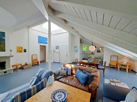 großzügiger Wohn-und Essbereich