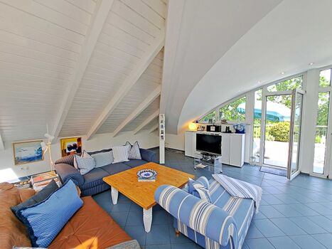 großzügiger Wohn-und Essbereich