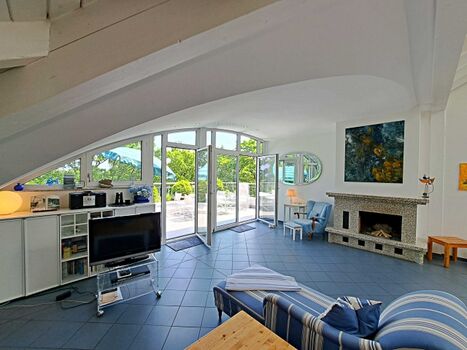 großzügiger Wohn-und Essbereich