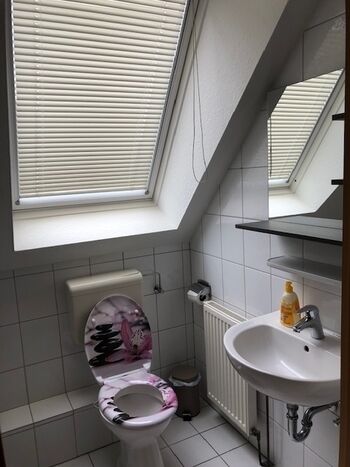 2. Bad mit WC und Dusche Oben