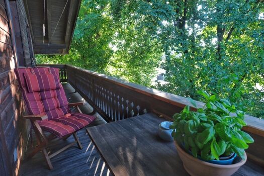 Balkon vor Schlafzimmer 1