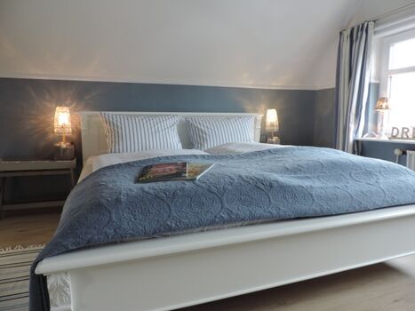 Schlafzimmer 1 Etage