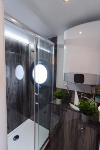 Badezimmer 2 Hausboot Fjord Dory Schleswig / Schlei