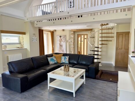 ebenerdiges Wohnzimmer