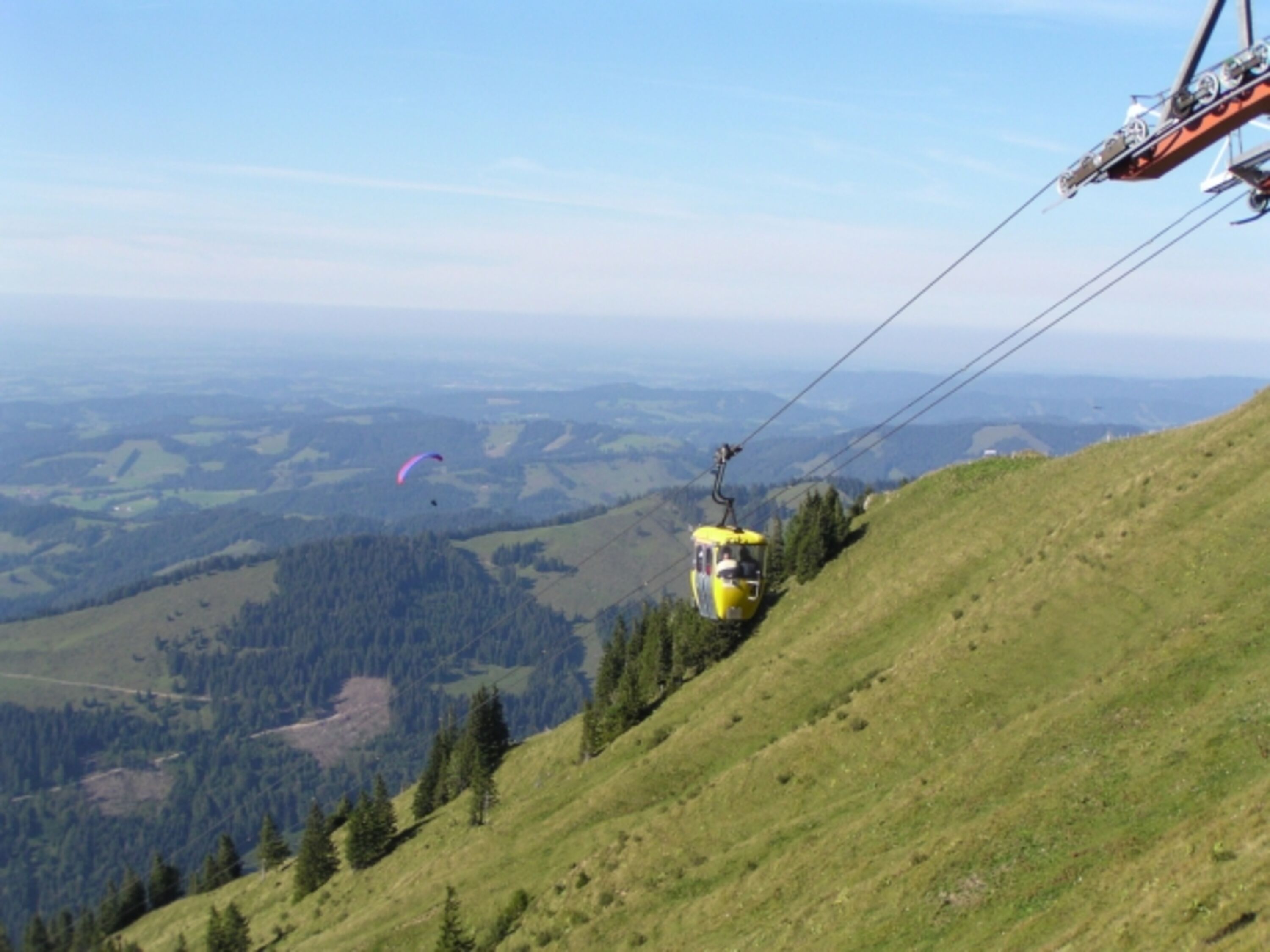 Impressionen der idyllischen Bergwelt Oberstaufens (verschiedene Berg- und Seilbahnen sind für unsere Gäste in gleich mehreren Wandergebieten gratis !!!)
