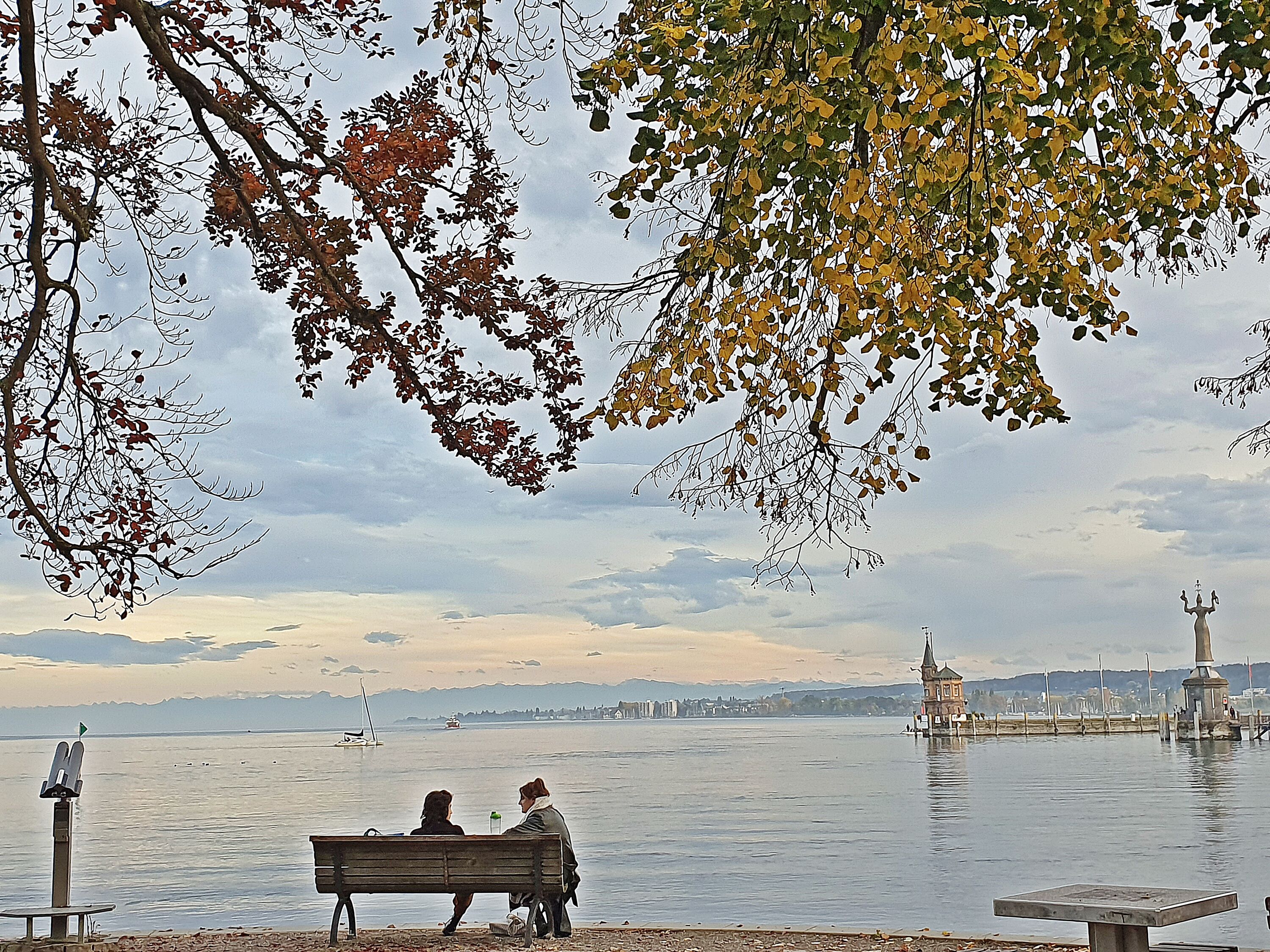 Unser Tipp: Ausflug zum nur ca. 37 km entfernten Bodensee, z. B. zu den Städten Lindau und Bregenz...