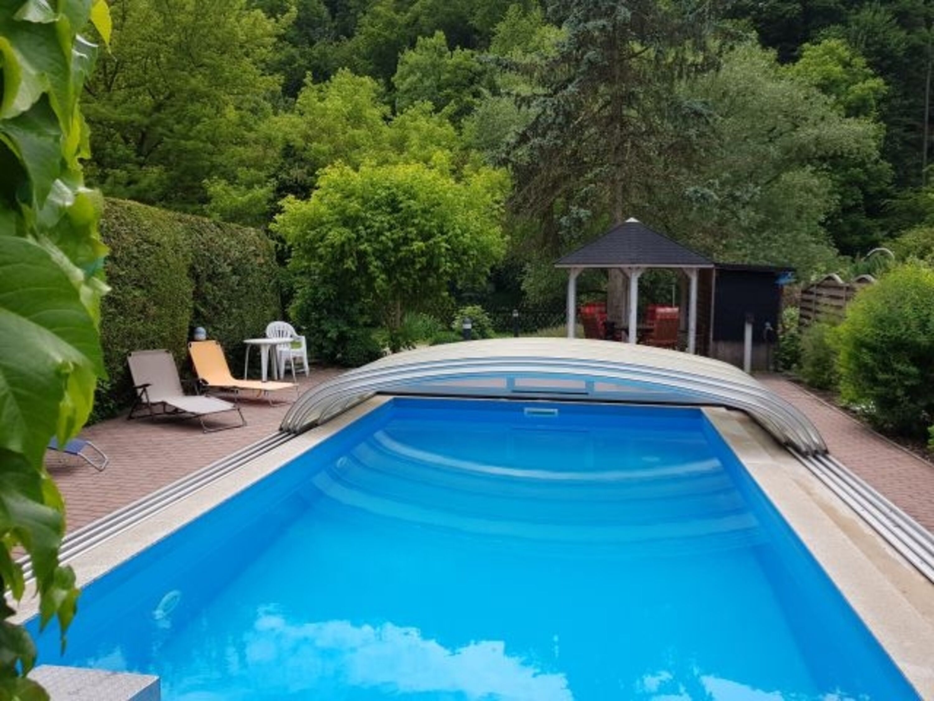 beheizter Pool