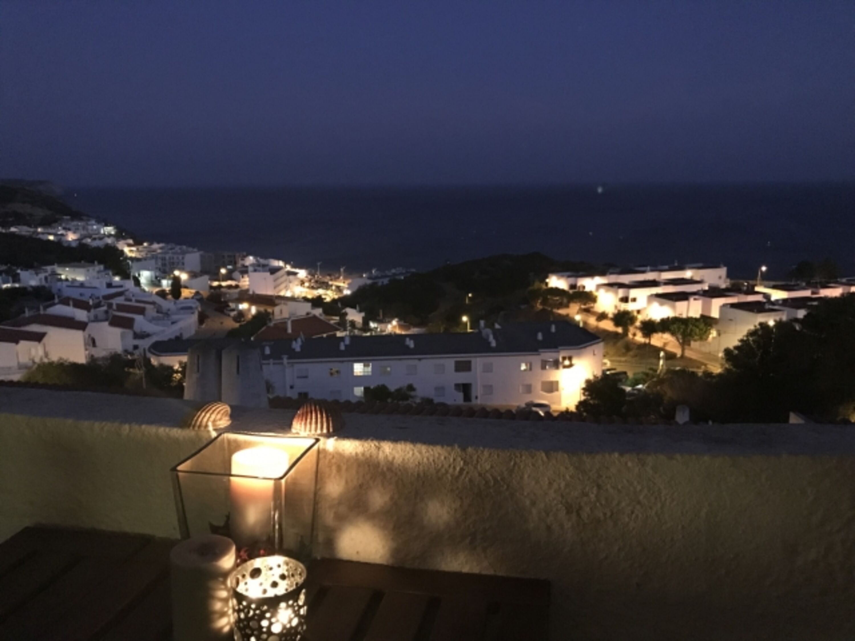 Salema bei Nacht