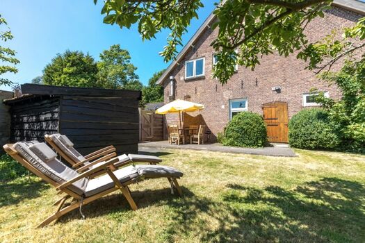 Total gemütliches Ferienhaus mit eingezäuntem Garten.