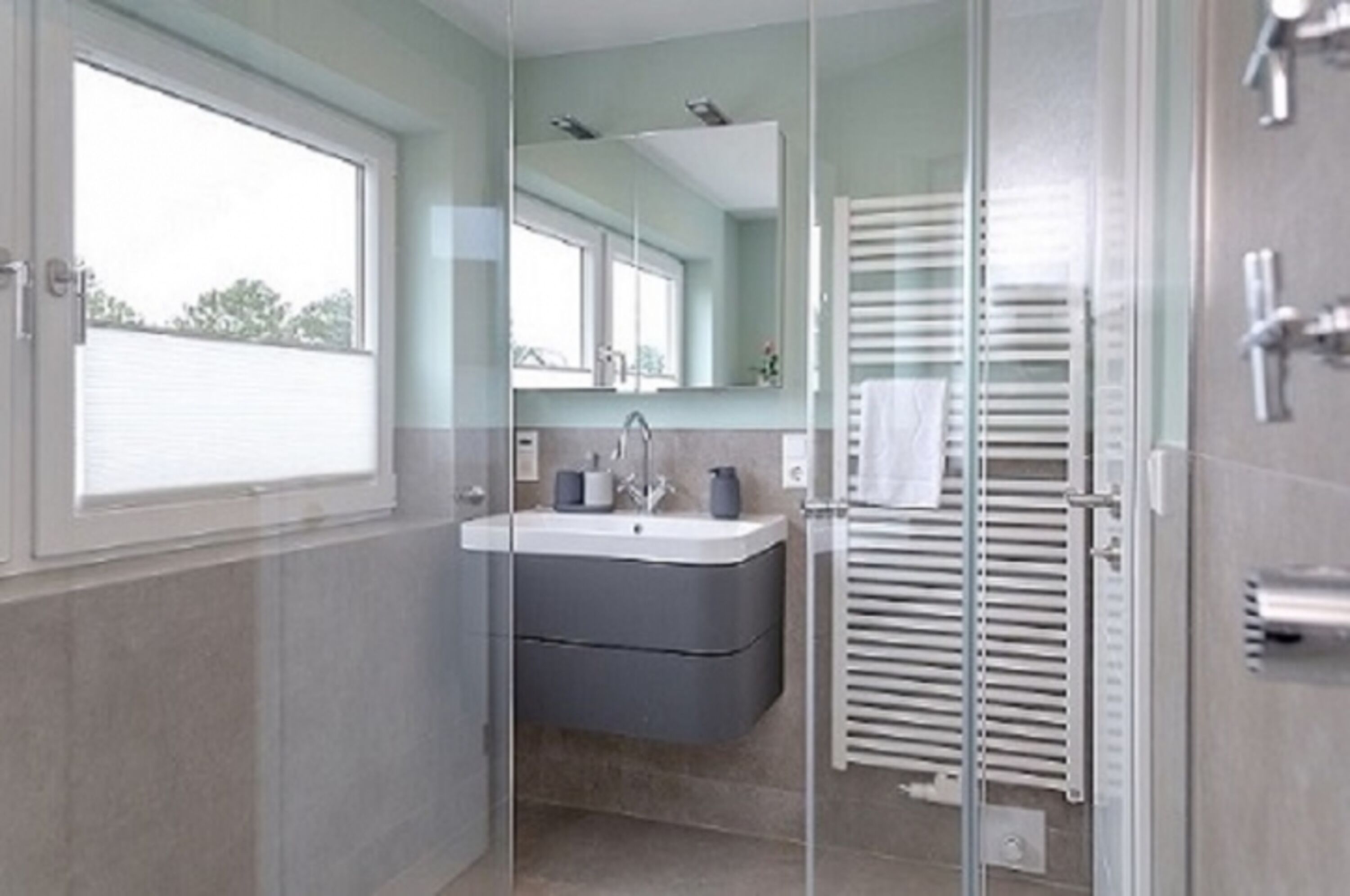 Moderne Gestaltung im Badezimmer