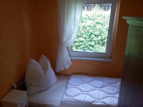 Schlafzimmer 2 mit Einzelbett