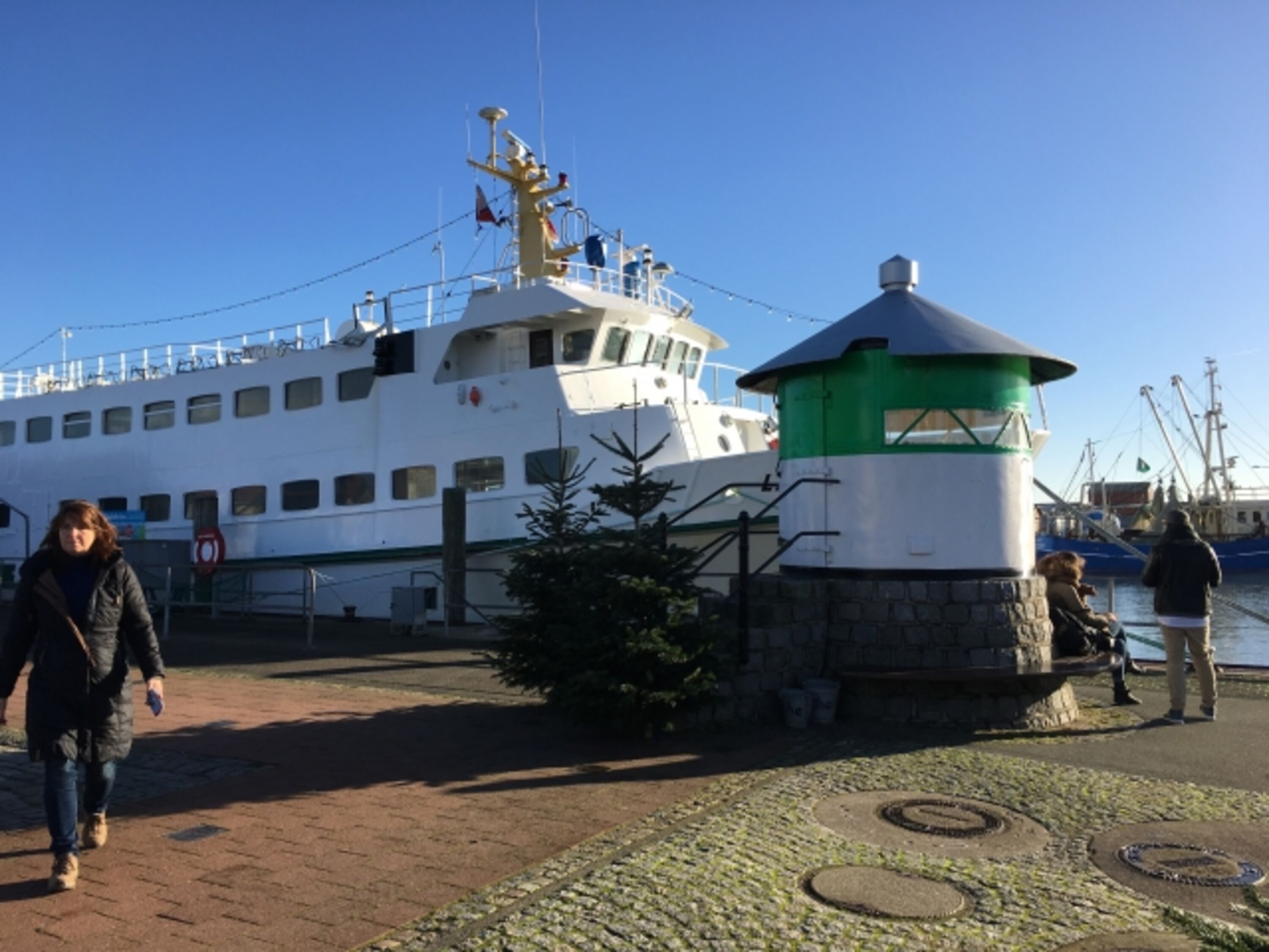 Hafen / Anleger Schiffe Helgeland