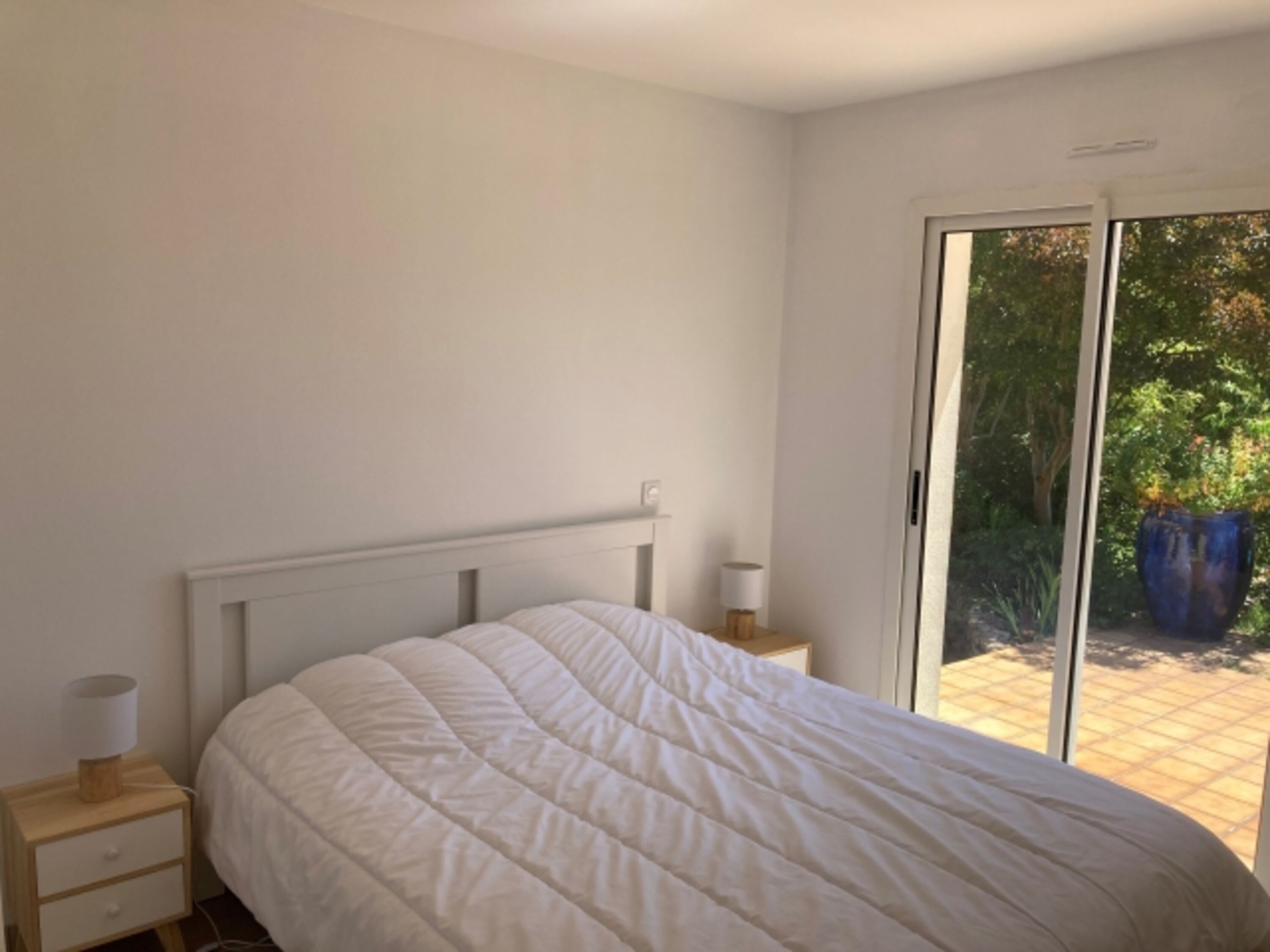 Schlafzimmer 1