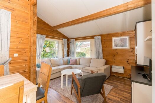 Das gemütliche eingerichtete Wohnzimmer