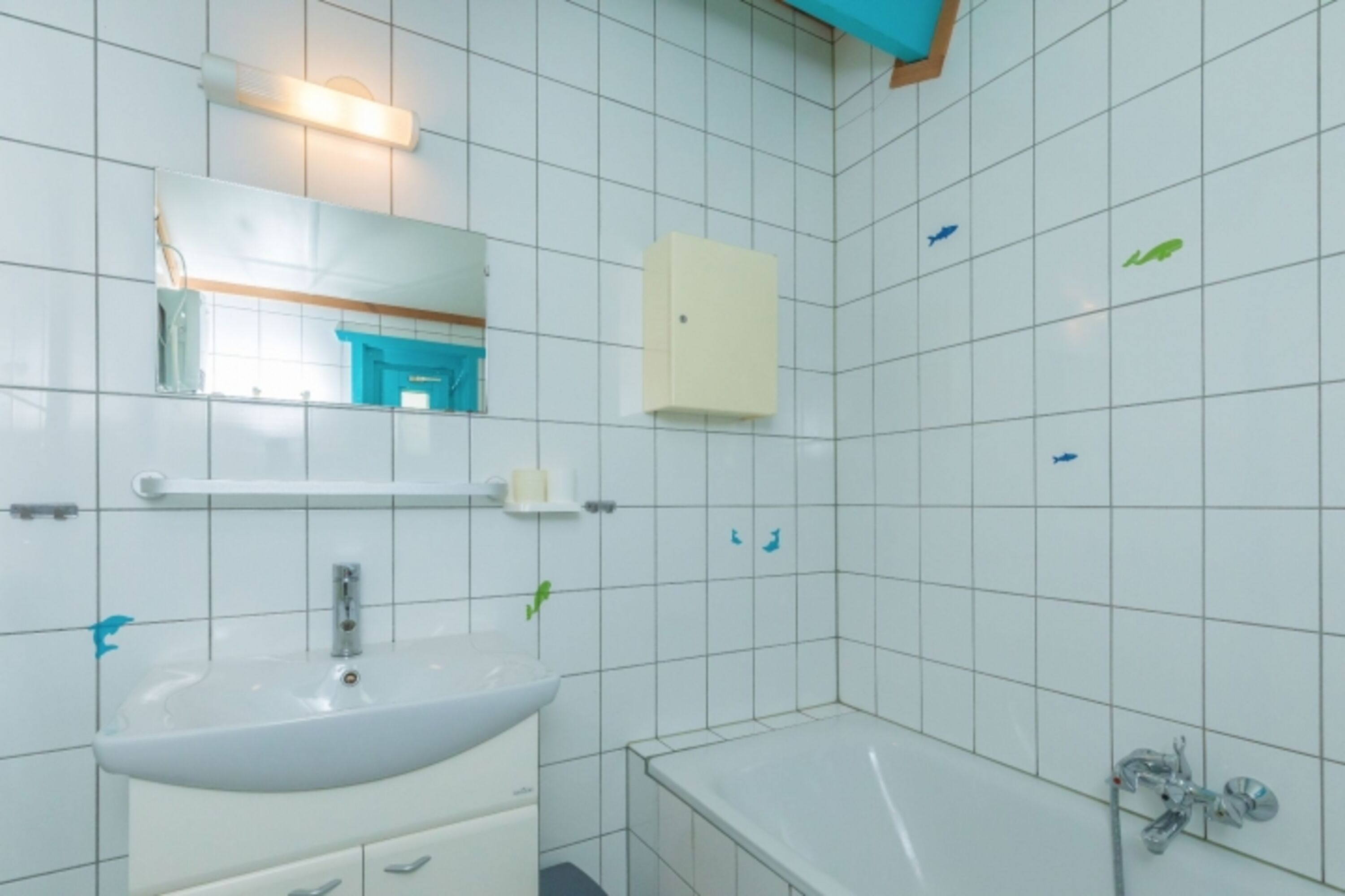 Badezimmer (bei Hauptschlafzimmer)